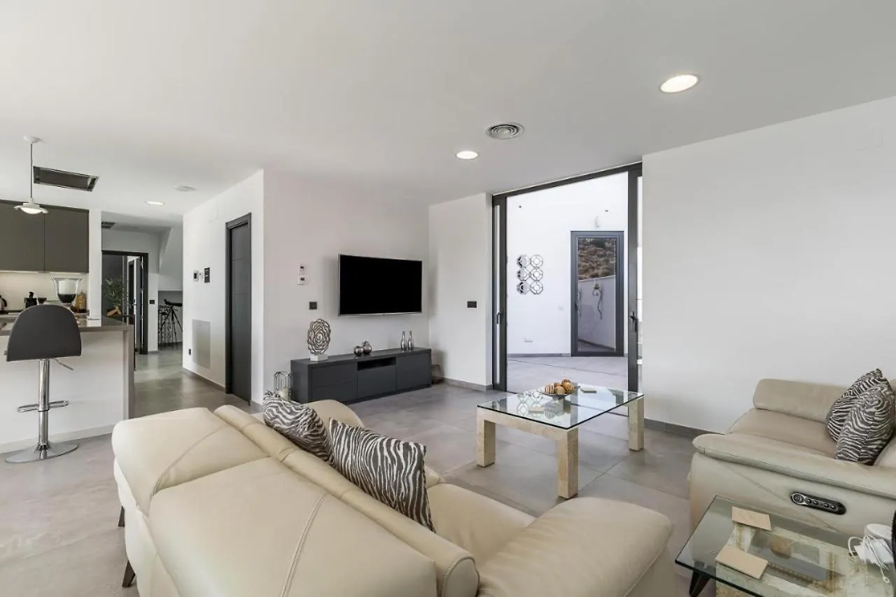 Luxury Seaview Villa Leala - Tcm Torrox 0*,